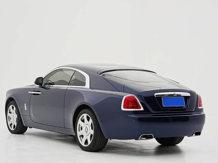Фото 9 - Rolls-Royce Wraith