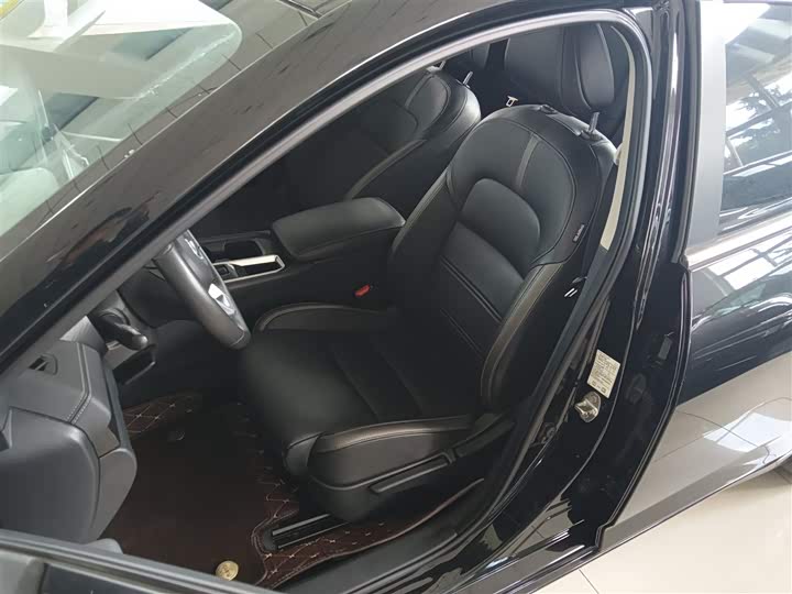 Фото 15 - Nissan Sylphy