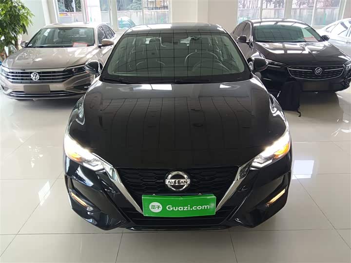 Фото 3 - Nissan Sylphy