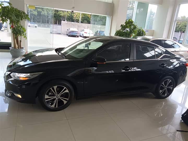 Фото 5 - Nissan Sylphy