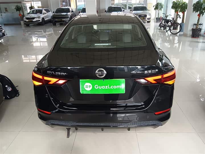 Фото 6 - Nissan Sylphy