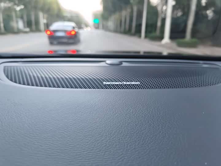 Фото 6 - Volvo S90