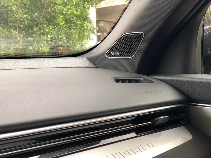 Фото 24 - Geely Preface