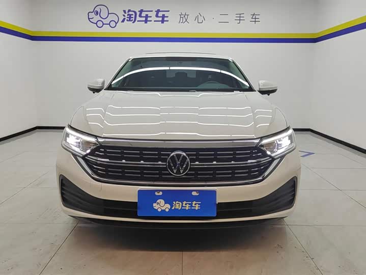 Фото 2 - Volkswagen Sagitar L