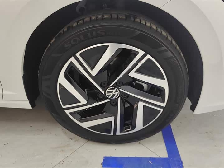 Фото 6 - Volkswagen Sagitar L