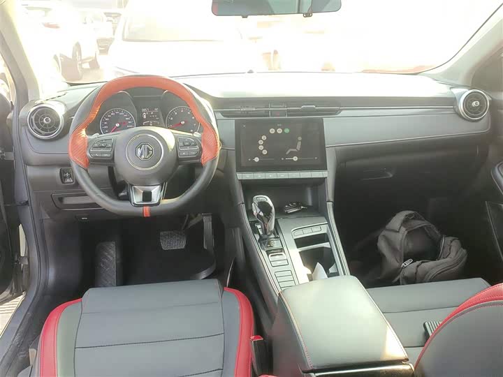 Фото 10 - MG Motor 6