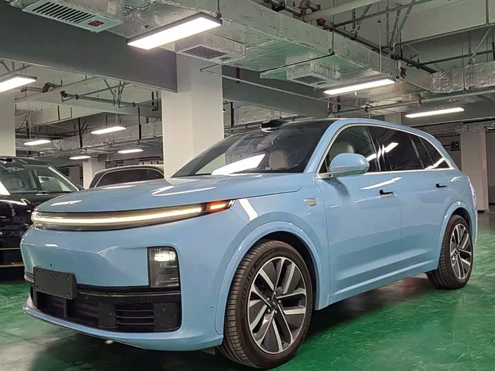 Фото 1 - LiXiang L7