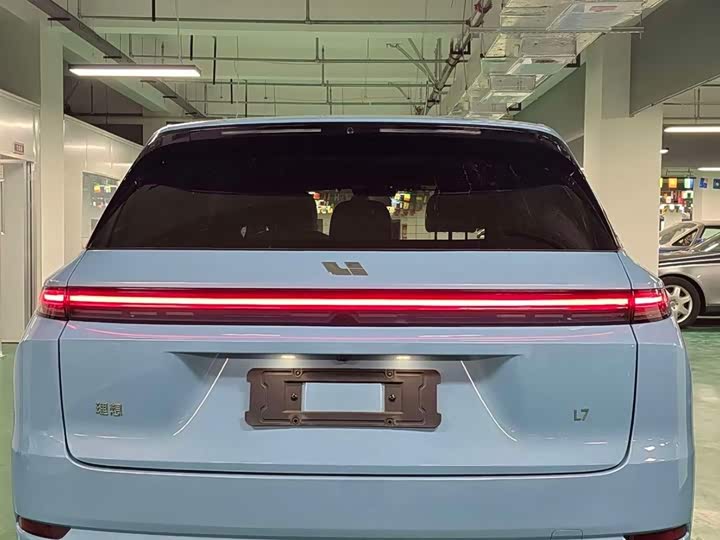 Фото 5 - LiXiang L7