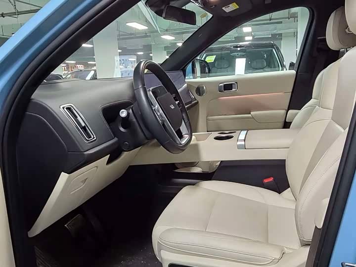 Фото 7 - LiXiang L7