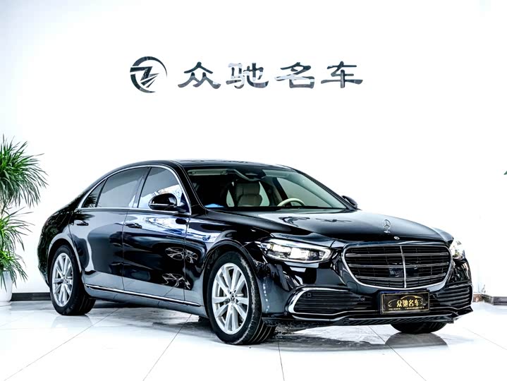 Фото 3 - Mercedes-Benz S-Class