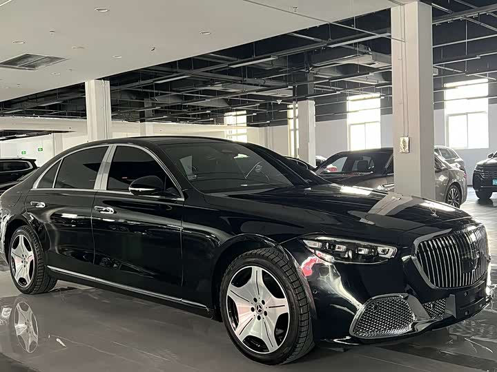 Фото 3 - Mercedes-Benz S-Class