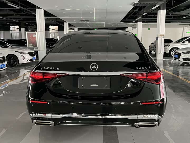 Фото 8 - Mercedes-Benz S-Class