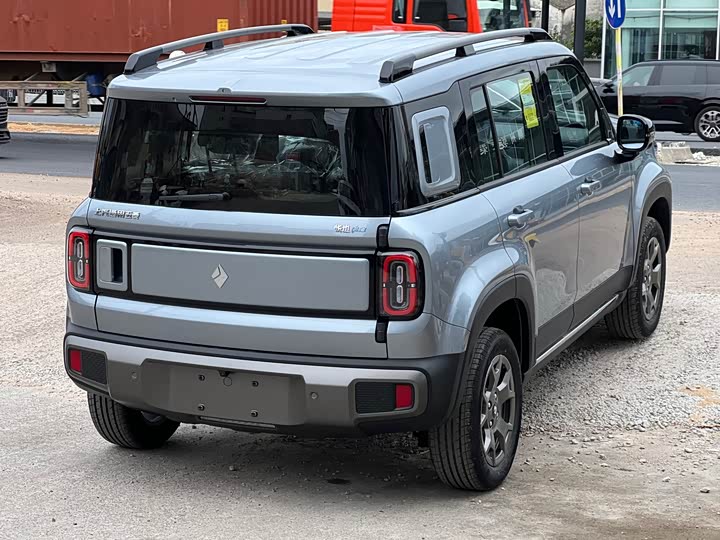 Фото 19 - Baojun Yep Plus