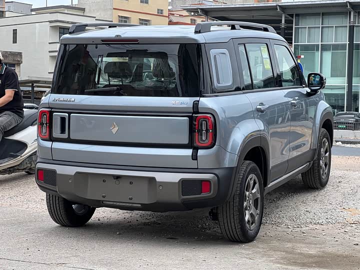 Фото 22 - Baojun Yep Plus