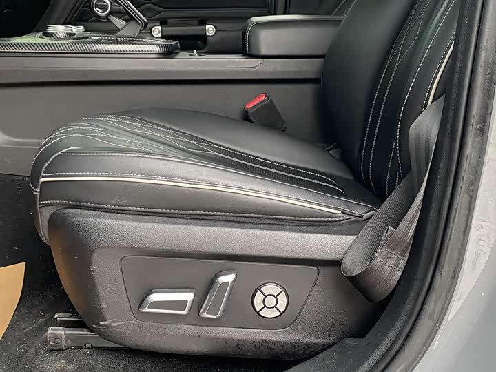 Фото 10 - Tank 300