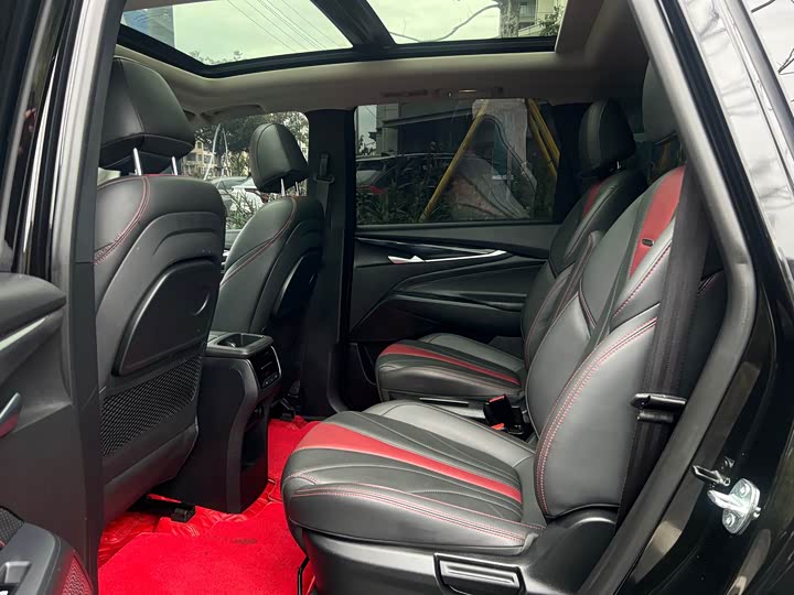 Фото 19 - Maxus G50