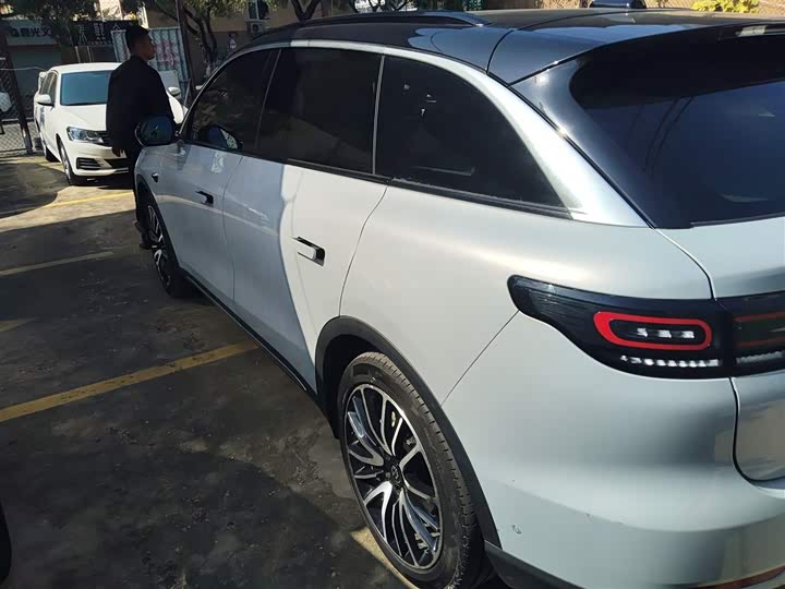 Фото 5 - Leapmotor C11