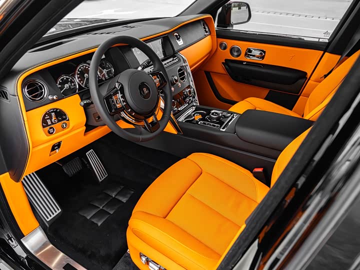 Фото 14 - Rolls-Royce Cullinan