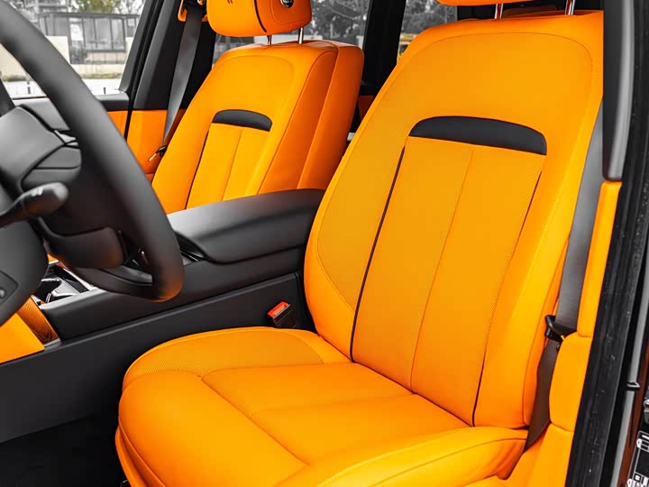 Фото 15 - Rolls-Royce Cullinan