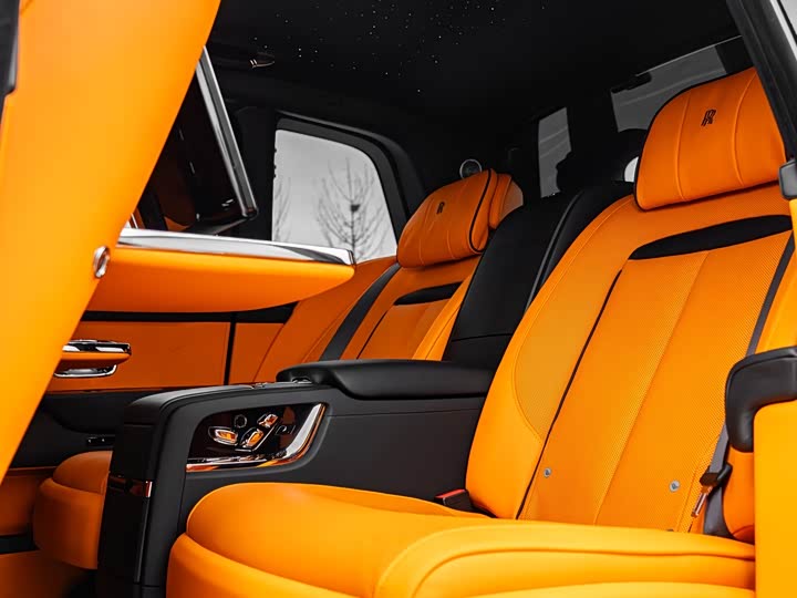 Фото 19 - Rolls-Royce Cullinan