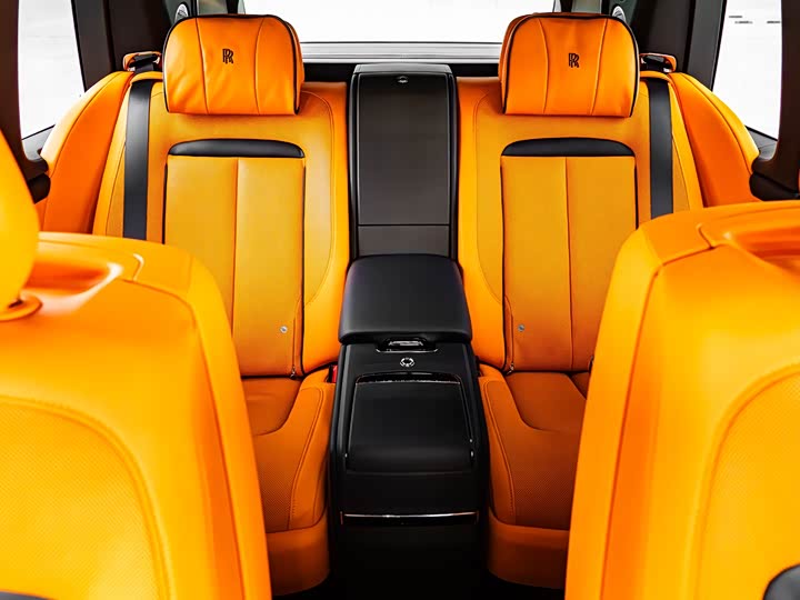 Фото 22 - Rolls-Royce Cullinan