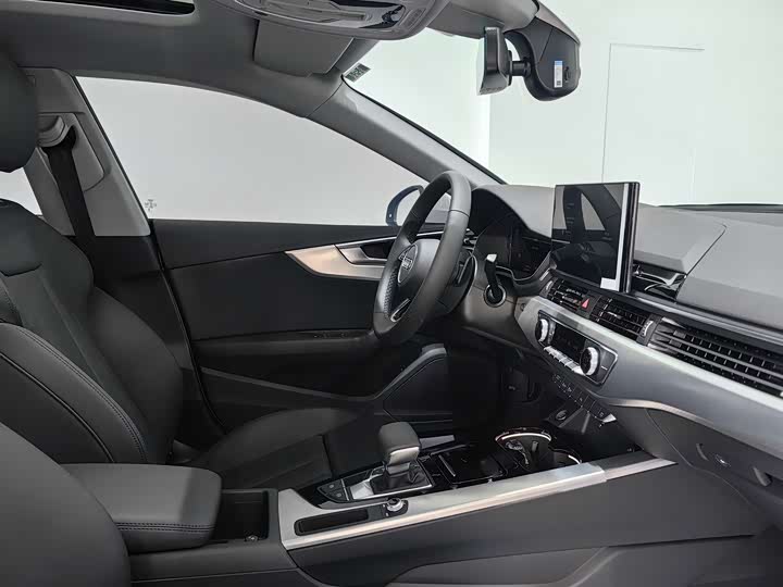 Фото 20 - Audi A5