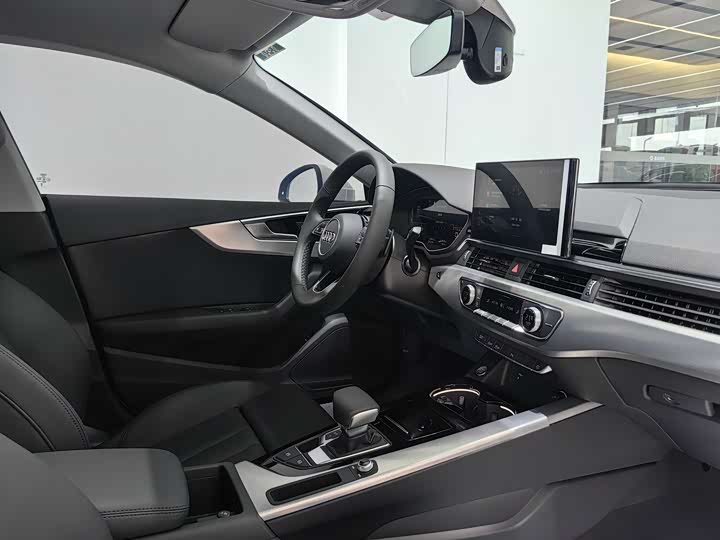 Фото 21 - Audi A5