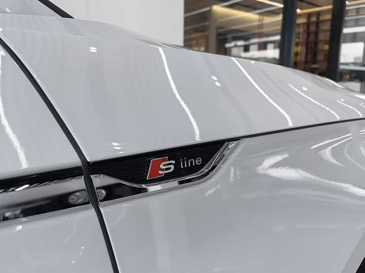 Фото 25 - Audi A5