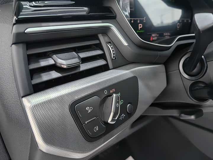 Фото 27 - Audi A5