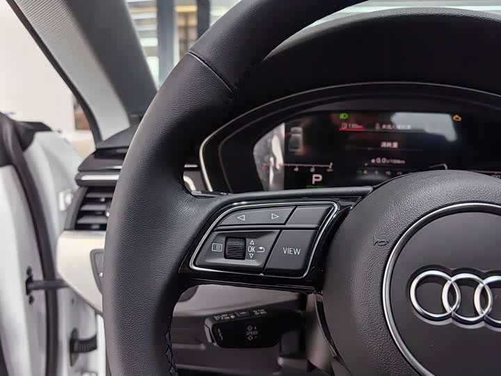 Фото 31 - Audi A5