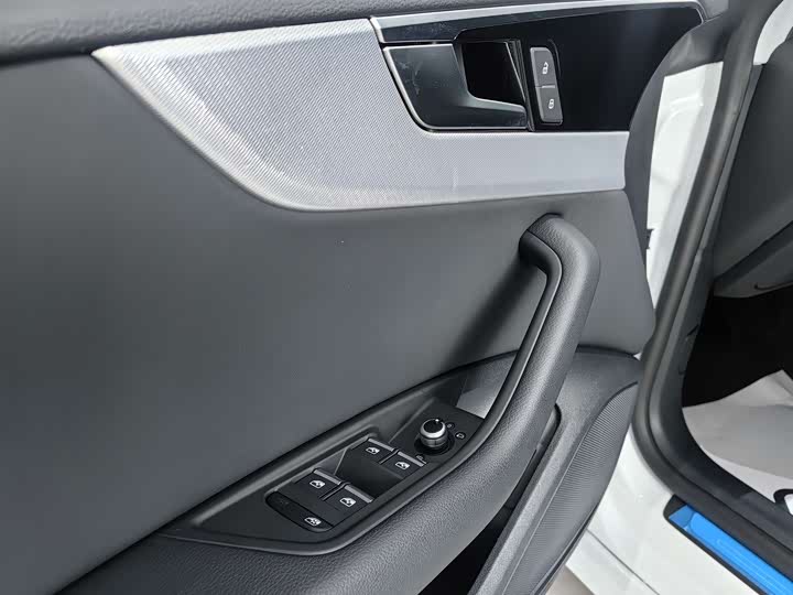 Фото 6 - Audi A5