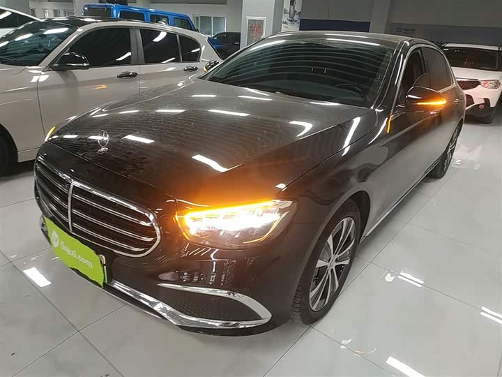 Фото 2 - Mercedes-Benz E-Class Hybrid