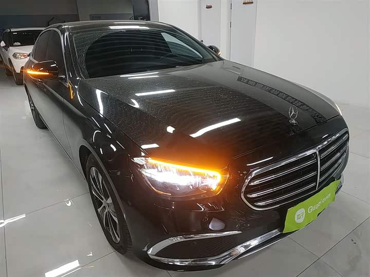 Фото 4 - Mercedes-Benz E-Class Hybrid