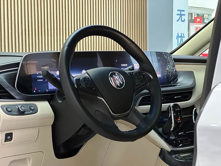 Фото 9 - Buick GL8 ES