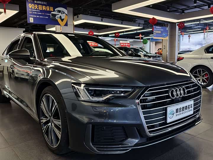 Фото 2 - Audi A6L