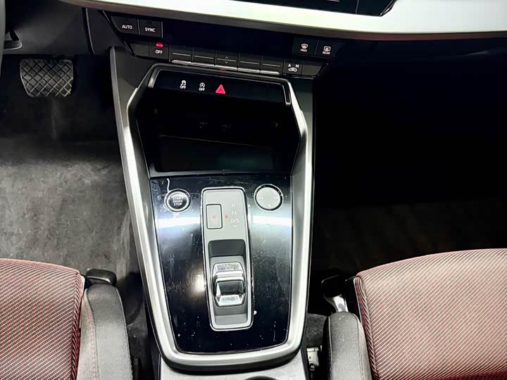 Фото 13 - Audi A3