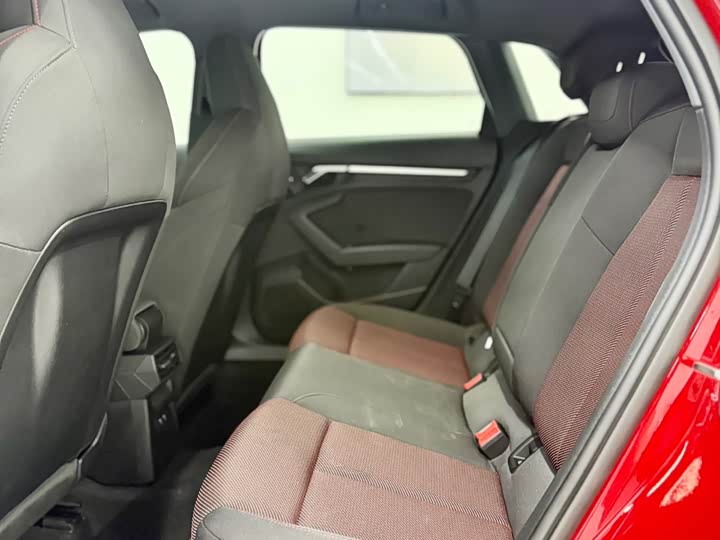 Фото 16 - Audi A3