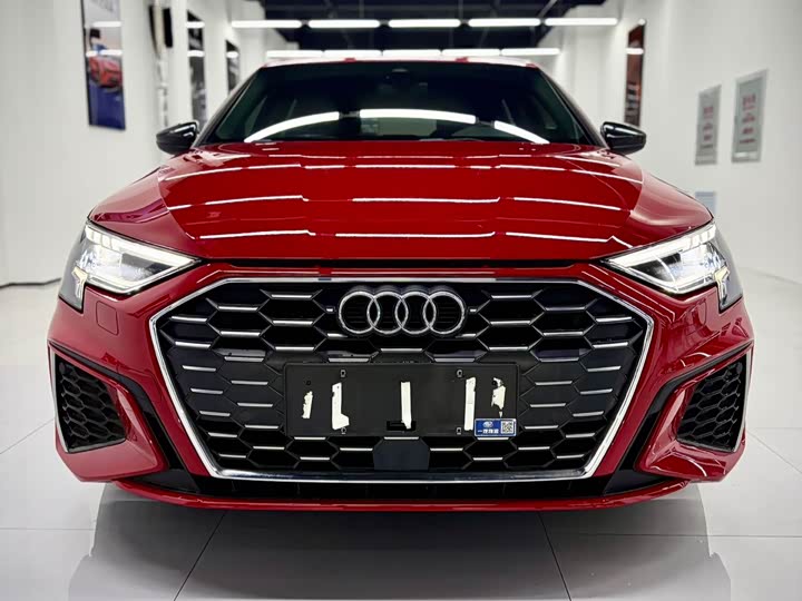 Фото 2 - Audi A3