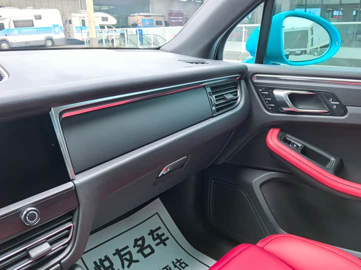 Фото 23 - Porsche Macan