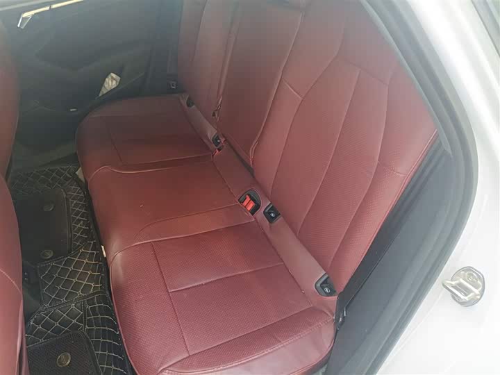 Фото 15 - Audi A3