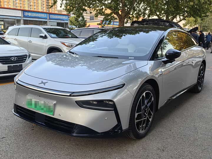 Фото 1 - XPeng F57