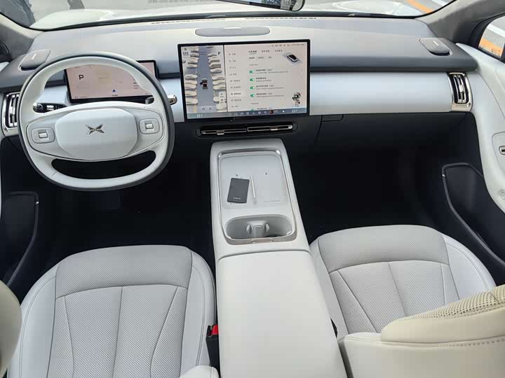 Фото 17 - XPeng F57