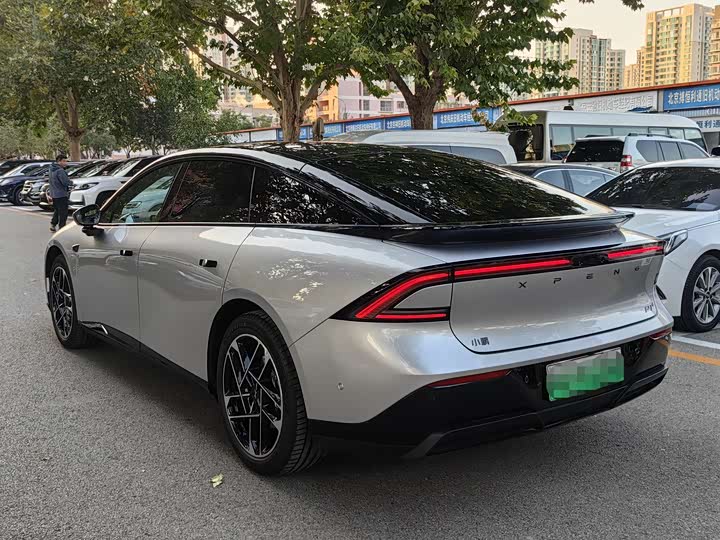 Фото 2 - XPeng F57