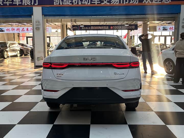 Фото 5 - BYD Qin Plus