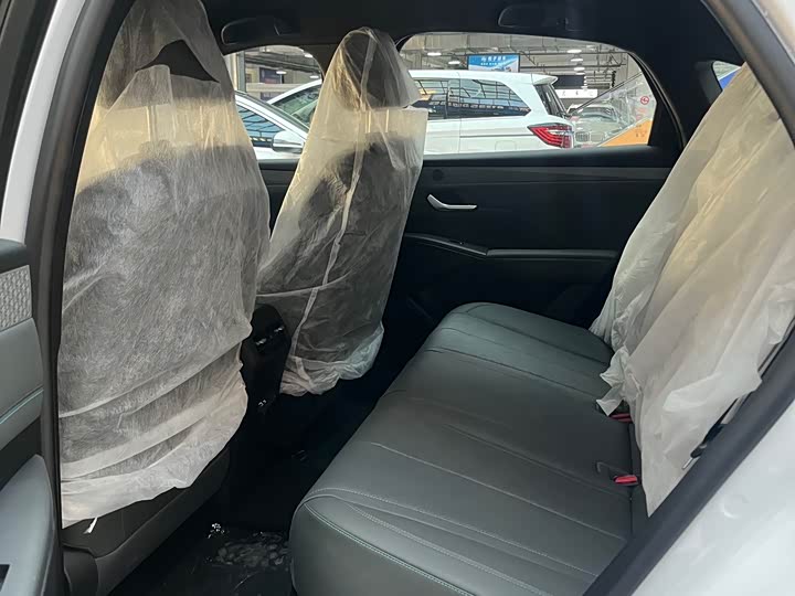 Фото 9 - BYD Qin Plus