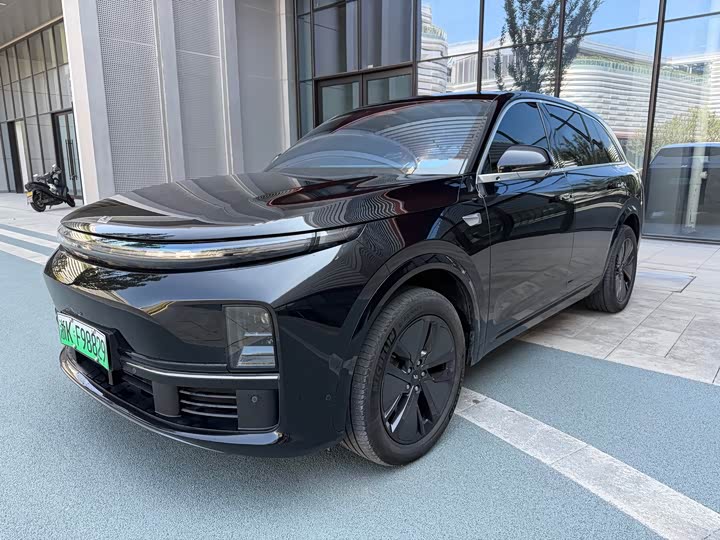 Фото 1 - LiXiang L7