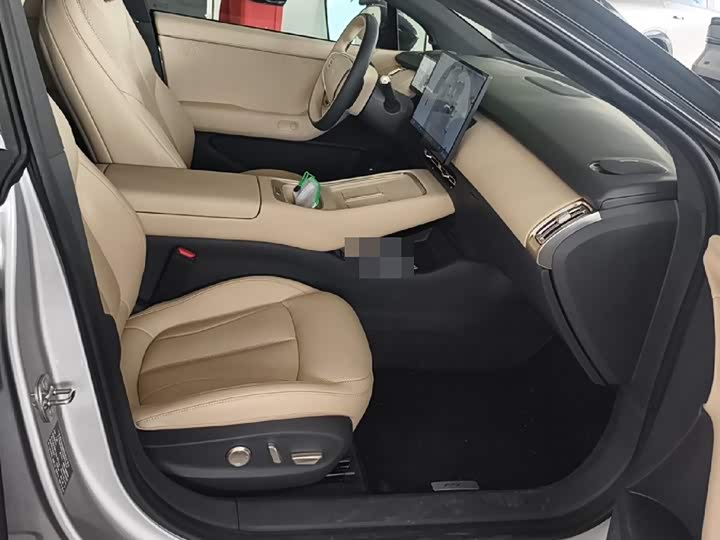 Фото 7 - XPeng F57