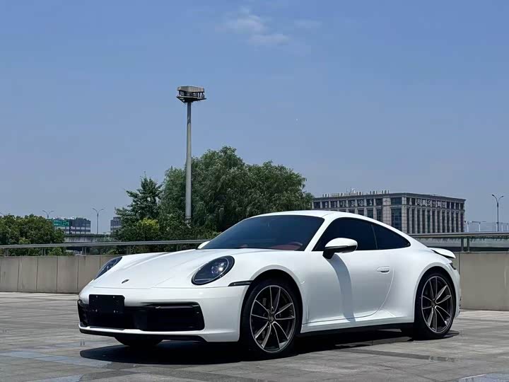 Фото 2 - Porsche 911