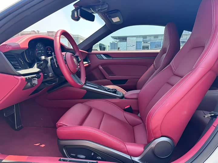 Фото 3 - Porsche 911