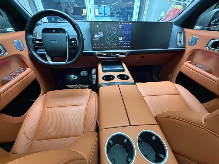 Фото 22 - LiXiang L9